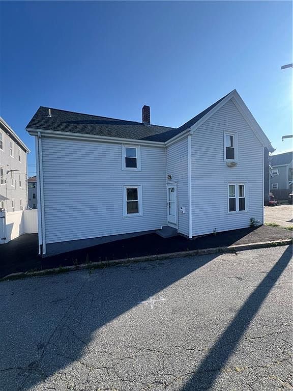 139 Sherman St, Pawtucket, RI 02860 MLS 1369141 Zillow