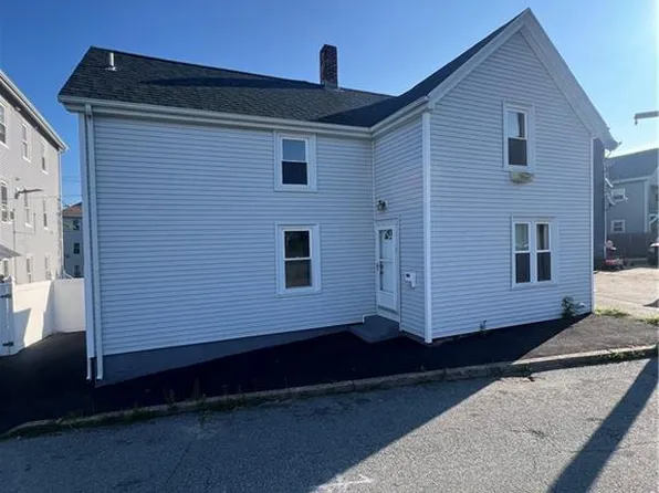 139 Sherman St, Pawtucket, RI 02860