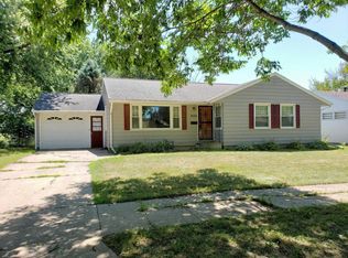 2106 5th Ave SE, Austin, MN 55912