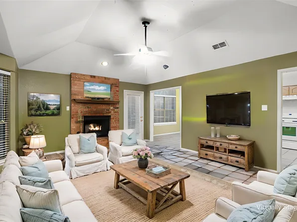 1708 Audra Ln, Denton, TX 76209