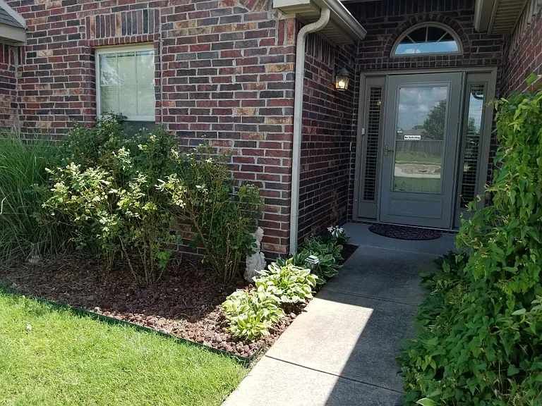 Oakley St — Photo 16