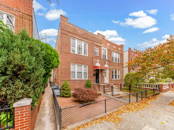 23-42 Crescent Street image 2 of 13