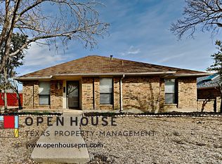 2017 Arles Ln, Carrollton, TX 75007