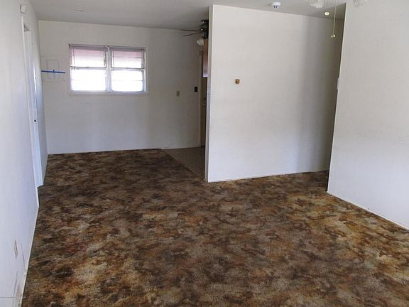 5th image of 3805 Beaver Dr