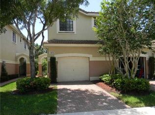 4074 Timber Cove Ln, Weston, FL 33332