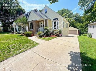 367 Glenhaven Ave NW, Grand Rapids, MI 49504