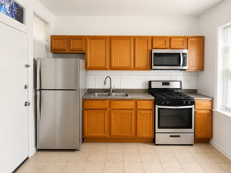 4009 W Wellington Ave #3 — Photo 1