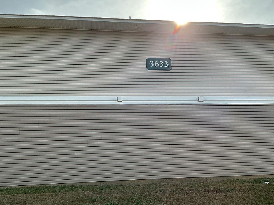 1st image of 3633 Dornoch Dr #F