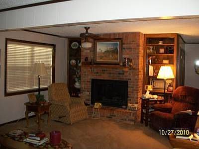 4th image of 4005 King Richard Cir
