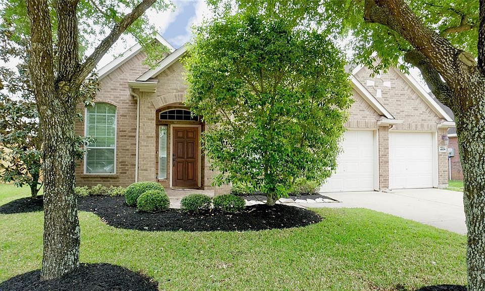 1st image of 4826 Harbor Glen Ln