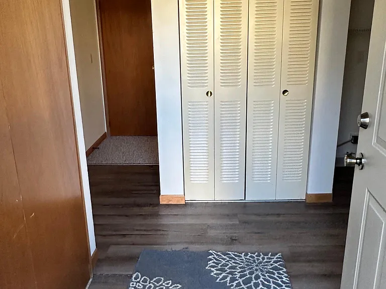16 Florentine Ct — Photo 2