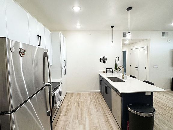 3rd image of 311 E Lorene St #1307