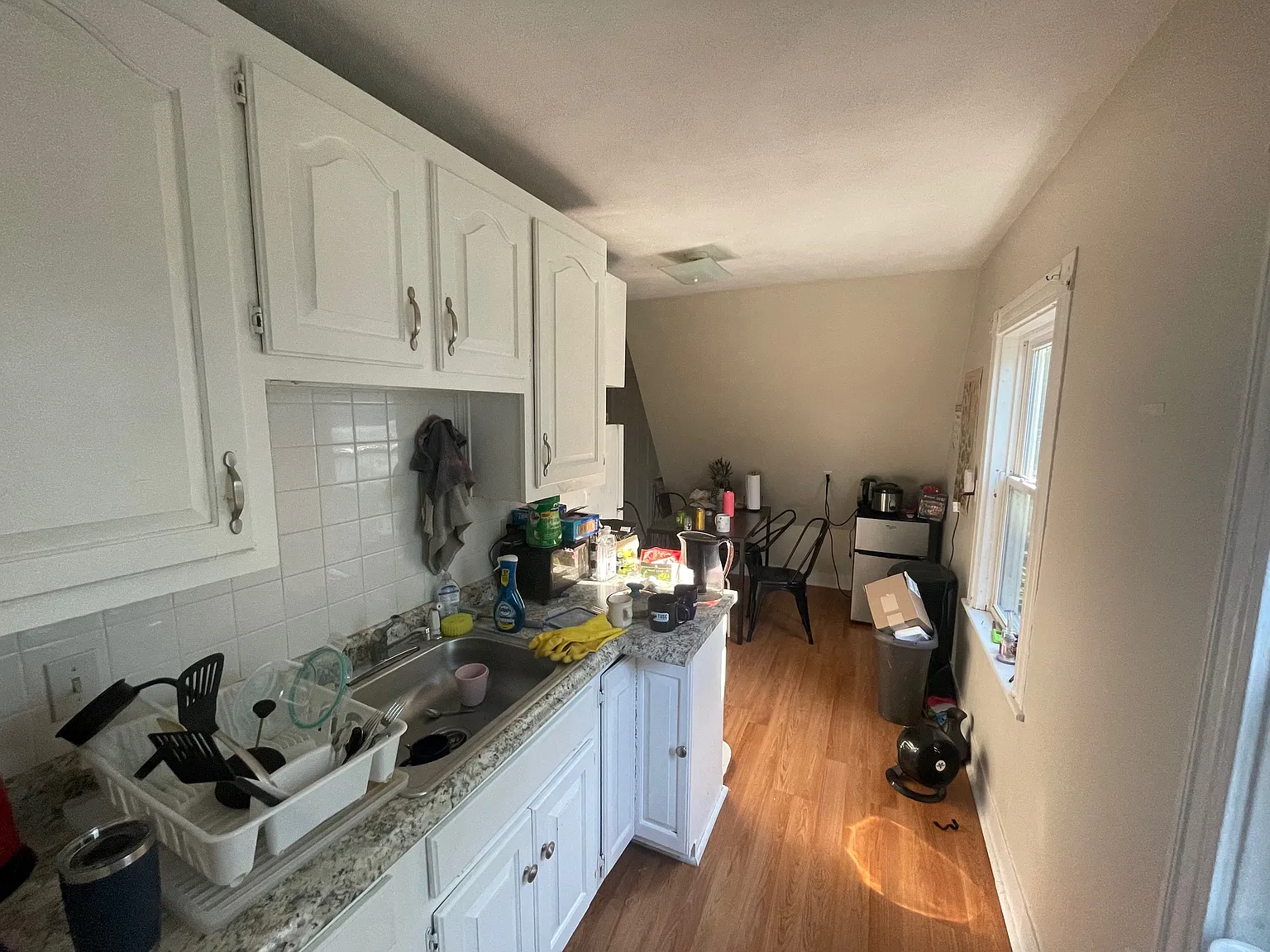 5 bed, 1.0 bath, $6,000 — Photo 1