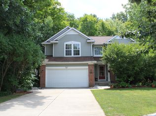 3574 Long Grove Dr SE, Kentwood, MI 49512
