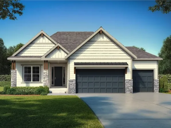 18465 Windsor St, Overland Park, KS 66085