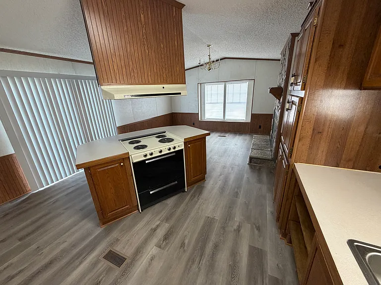 Oak View Landing — Photo 29