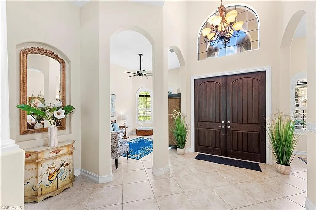 4 bed, 3.5 bath, 2726 sqft, $18,000 — Photo 3