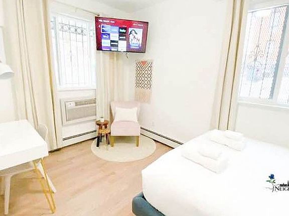 5th image of 359 Franklin Ave #1