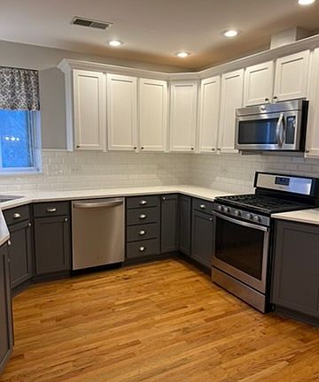 4th image of 4717 N Beacon St #1N