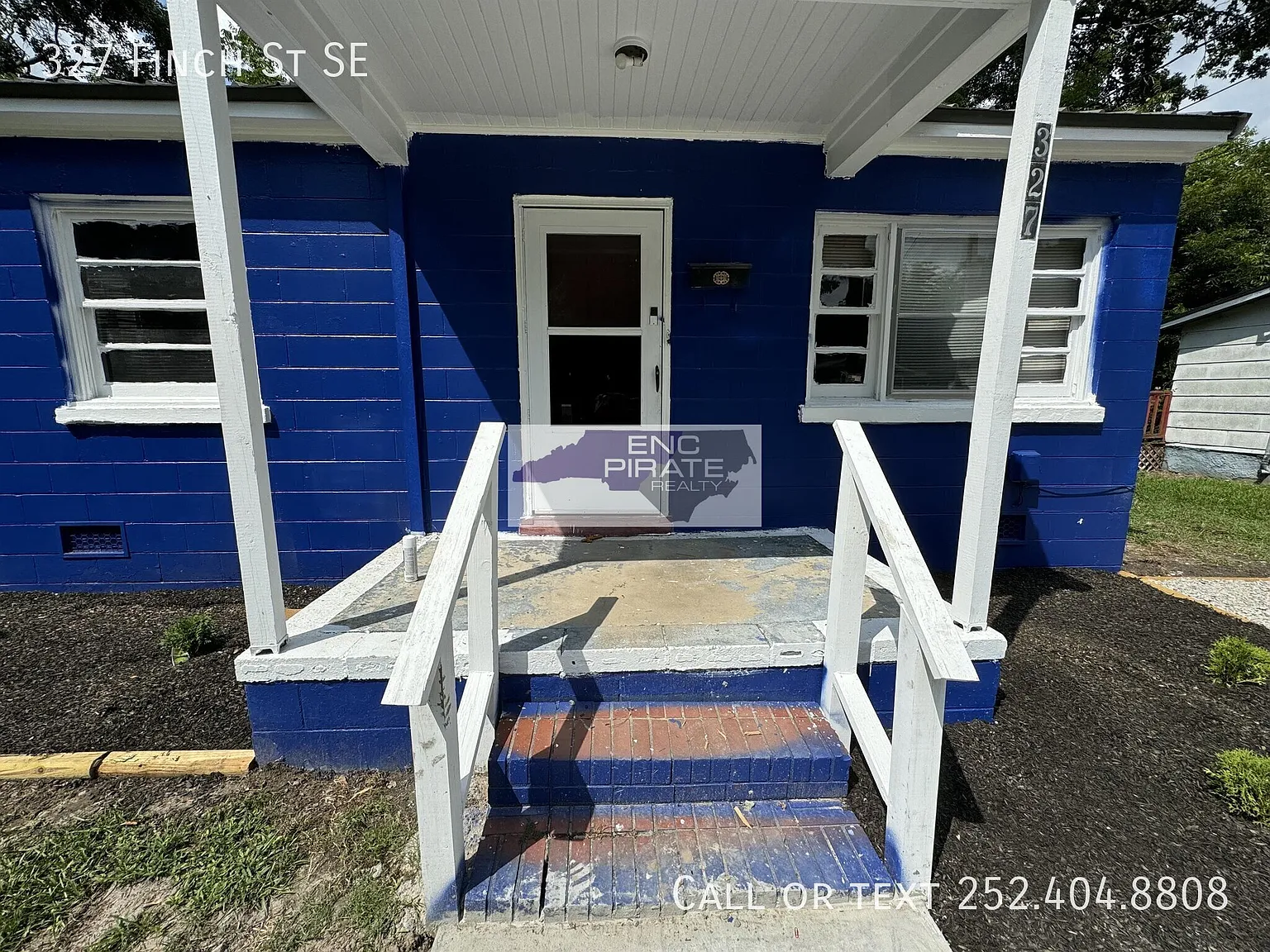 2 bed, $895 — Photo 2
