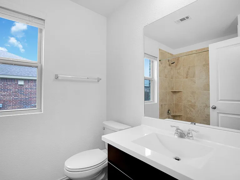 21409 Resource Rd — Photo 18