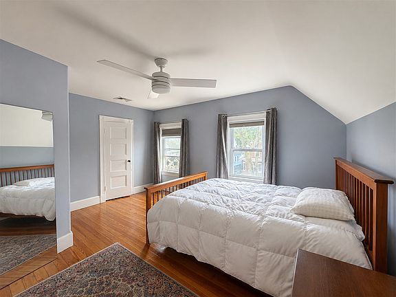 5th image of 31 Warner St #3