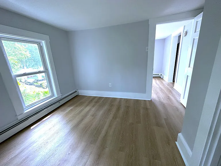 10 Shelby Ln — Photo 14