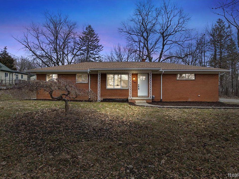 1st image of 310 Hillcliff Dr
