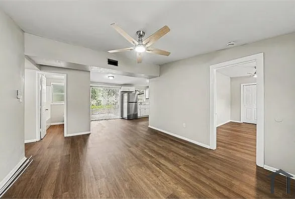 4022 E Henry Ave — Photo 8