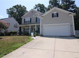 8232 Chatham Oaks Dr, Concord, NC 28027