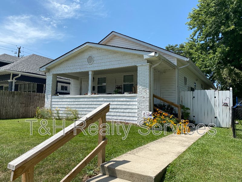 1st image of 4208 Graceland Ave