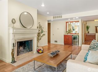 1543 NE 143rd St #G2, Seattle, WA 98125