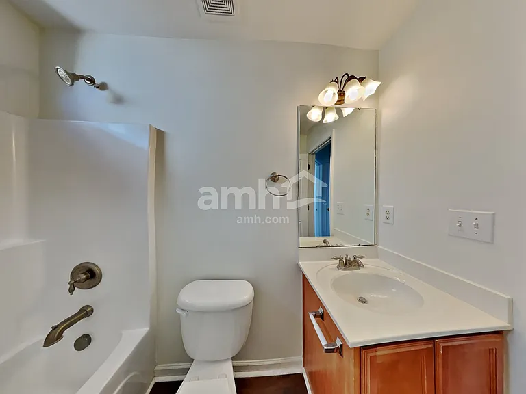 237 Mott Rd — Photo 16