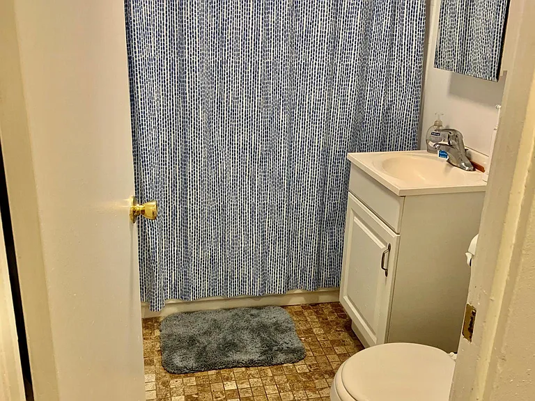 1353 N State Pkwy #1B — Photo 6
