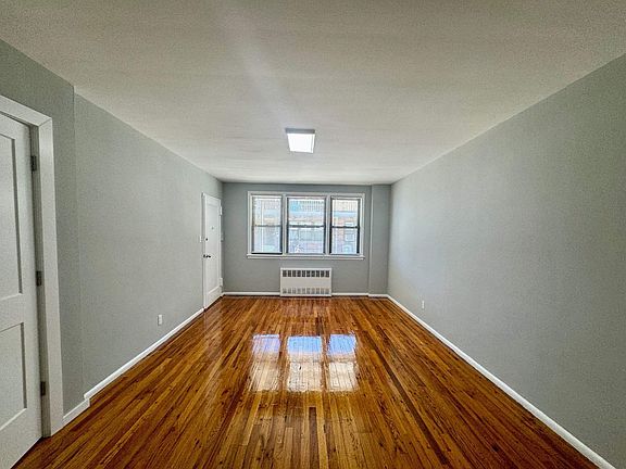 2nd image of 470 E Broadway #C6