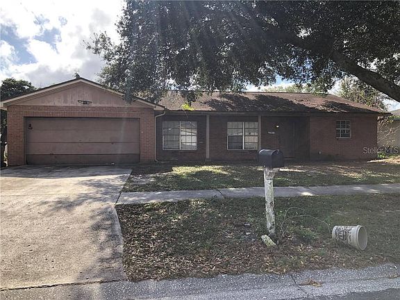 2nd image of 3811 Treadway Dr
