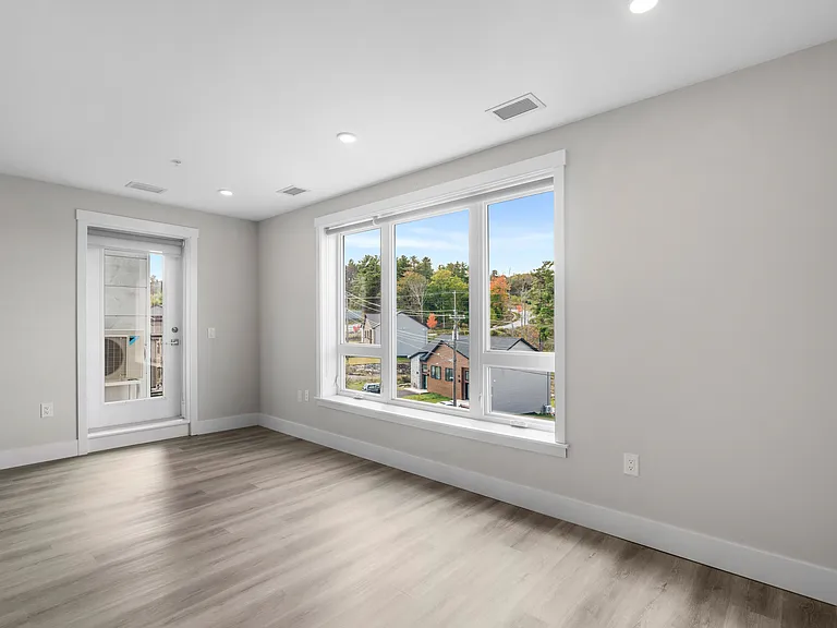 29 Heckman Ave — Photo 5