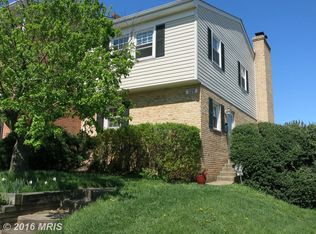 928 Park Ave, Herndon, VA 20170