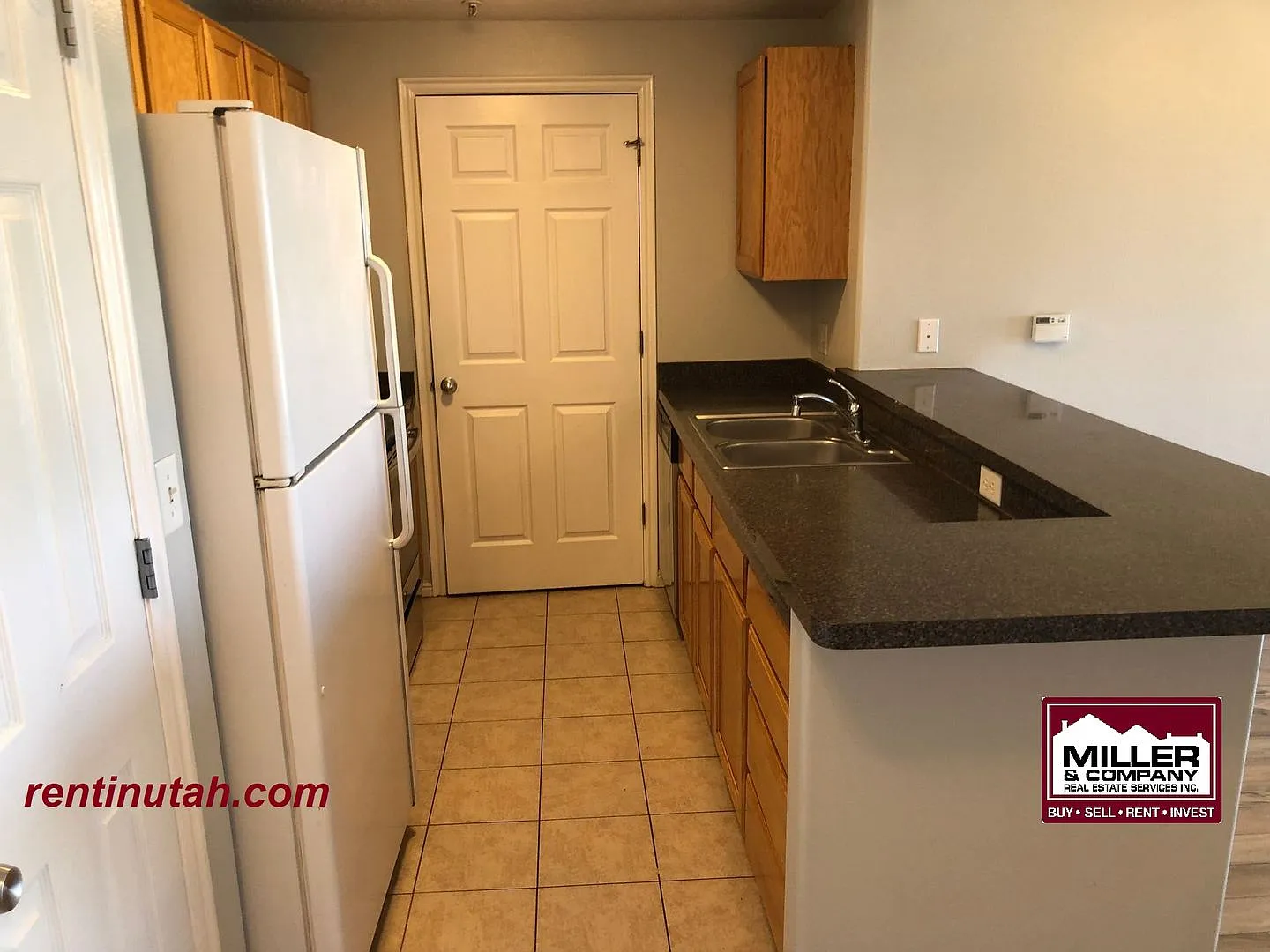 Nice Sandy Condo For Rent!! — Photo 2
