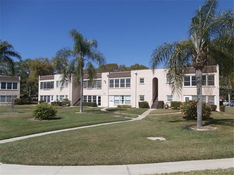 1st image of 220 Cedarwood Cir #220
