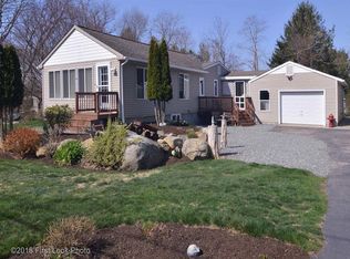 57 Auburn Rd, South Kingstown, RI 02879