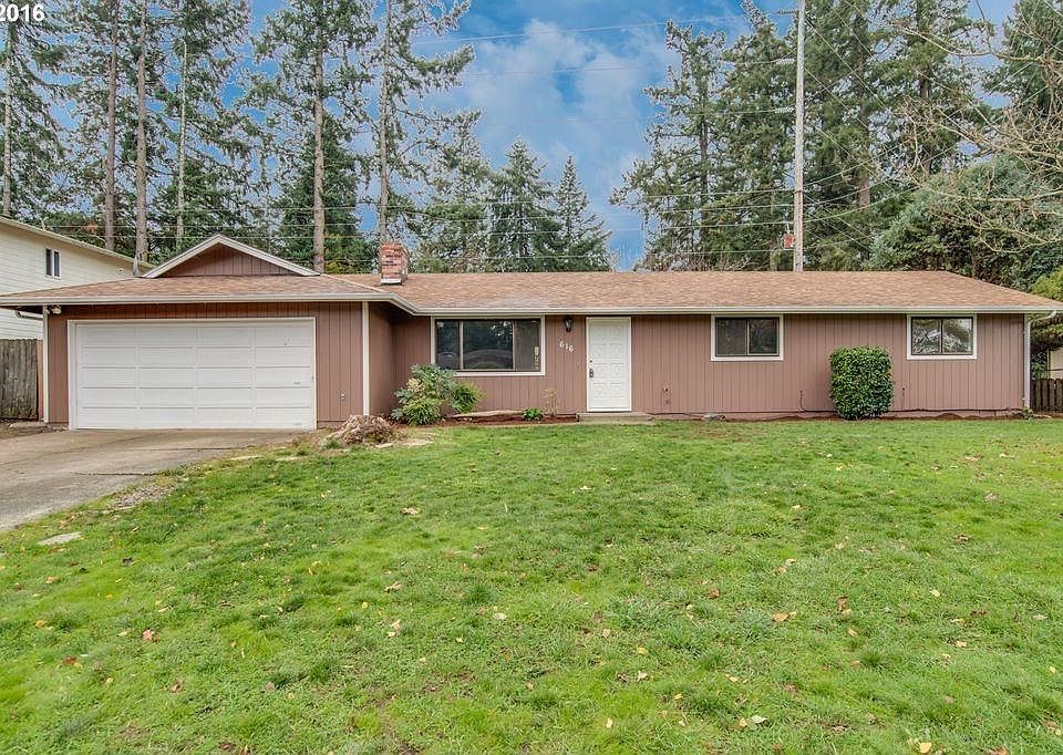1st image of 616 NE 118th Ave
