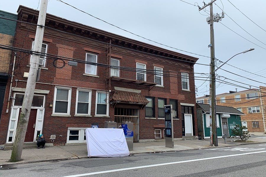 9517A Rockaway Beach Blvd, Far Rockaway, NY 11693 Zillow