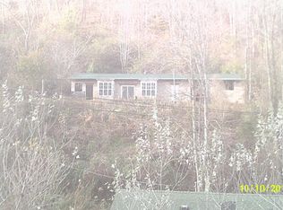 7536 Charleston Rd, Walton, WV 25286