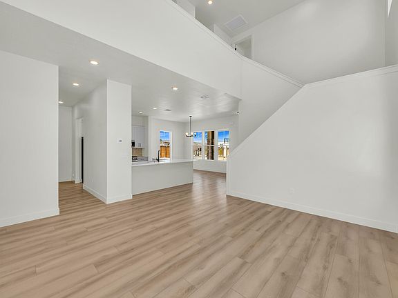 3rd image of 663 W Juniper Hill Dr #142