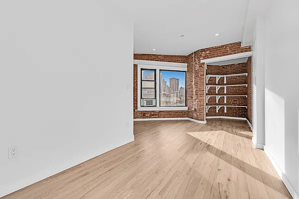 Rented by REAL New York | media 8