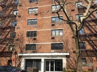 15325 88th St APT 6F, Jamaica, NY 11414