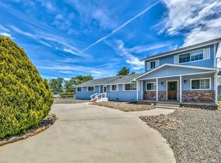 945 Dean Dr, Gardnerville, NV 89460