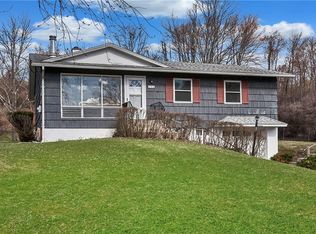 14 Claire Ann Dr, Warwick, NY 10990