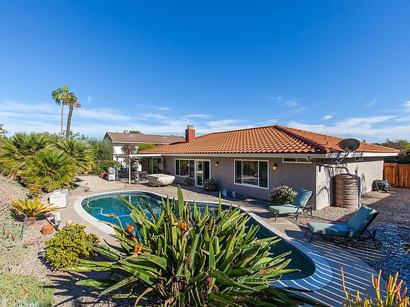 3rd image of 12346 Fernando Dr